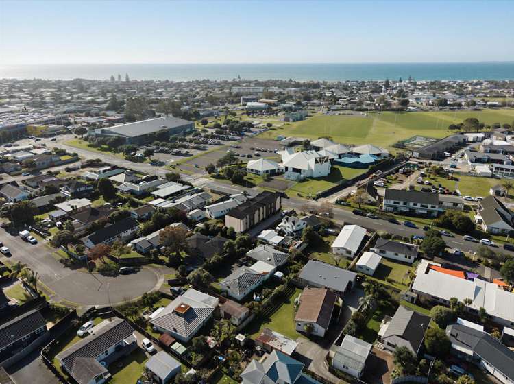 1-7/24 Gloucester Road Mount Maunganui_12