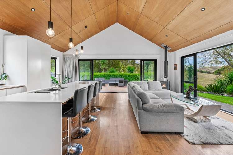 685 Inland Road Helensville_13