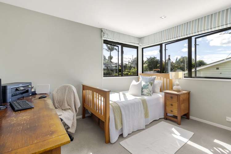 21 Hamana Street Narrow Neck_18