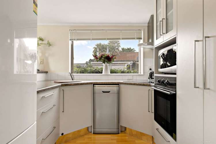 1 Midvale Place Pakuranga Heights_5