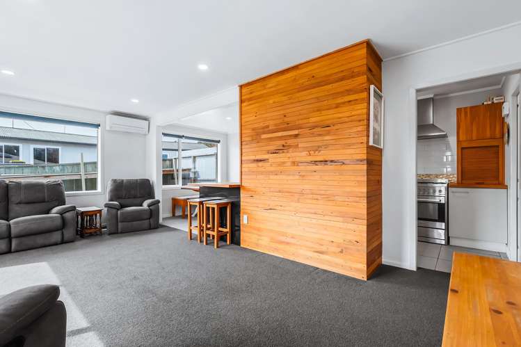 87 Taharepa Road Hilltop_9