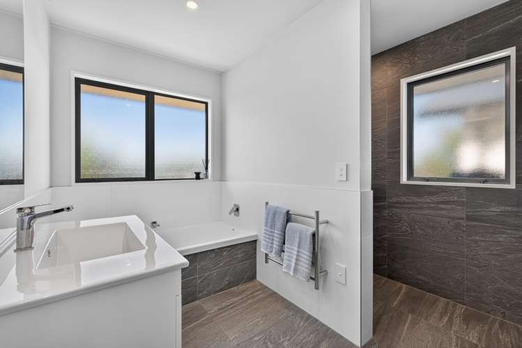 16 Landsborough Drive Darfield_17
