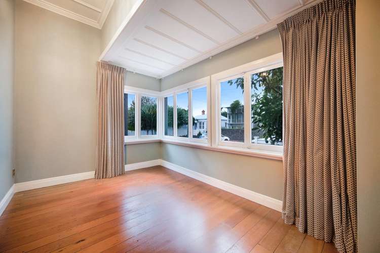 13 Essex Road 1728_2