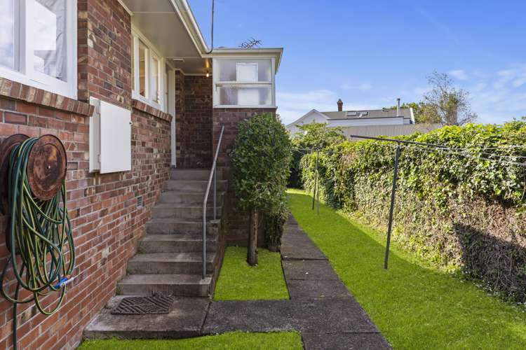 3/42a Clonbern Road Remuera_16