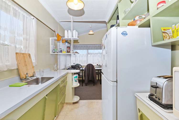 84a Royal View Road Te Atatu South_7