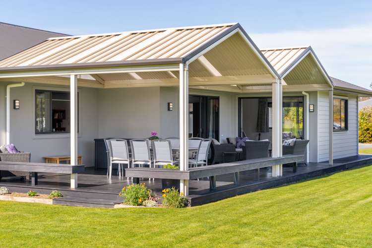 6 Camellia Lane Carterton_22