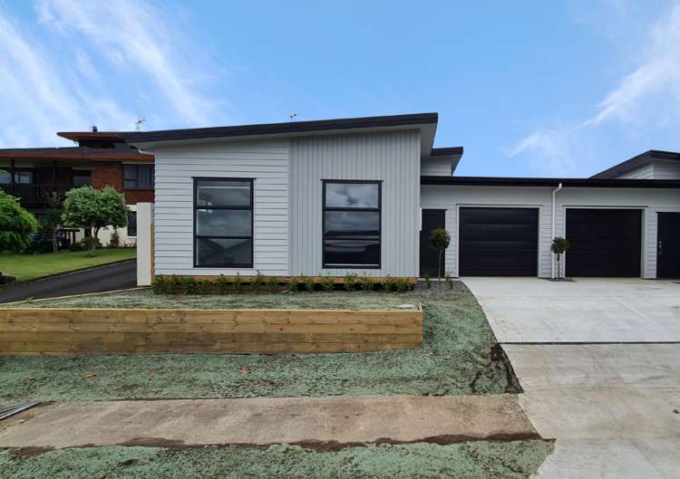 2/2 Summit Terrace Dinsdale_10
