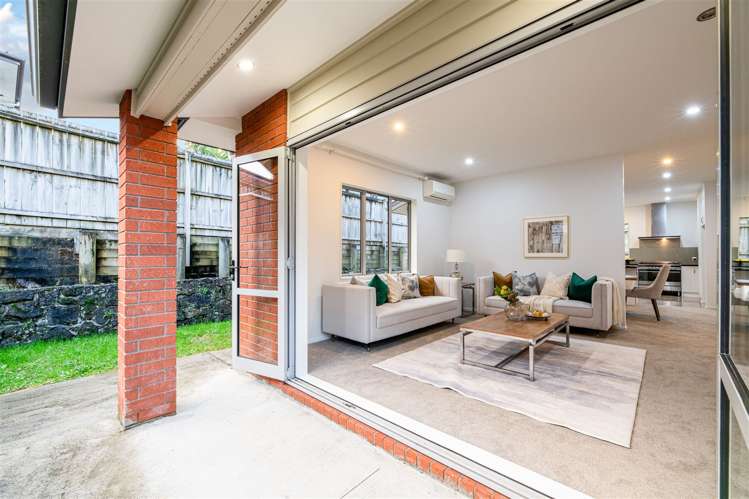 17 Midhurst Avenue Henderson_6