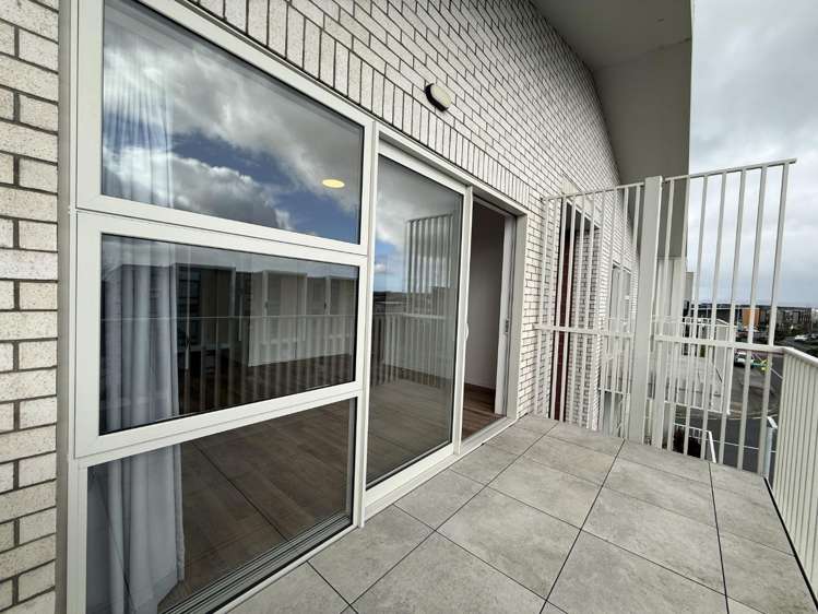 6/245 Hobsonville Point Road Hobsonville_12