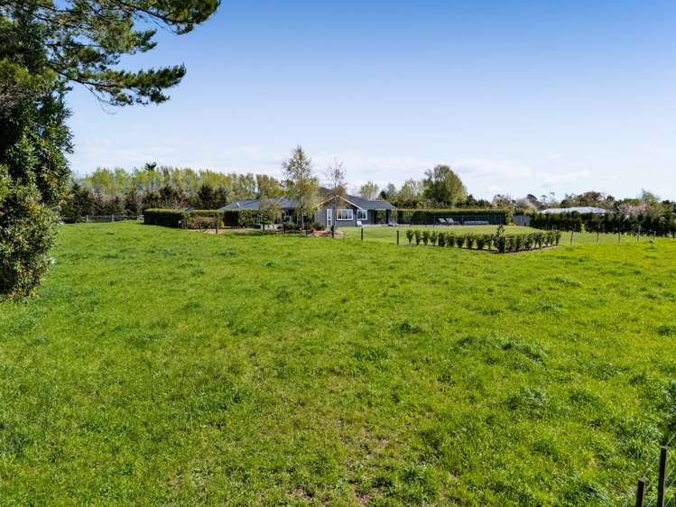 1371 Egmont Road Egmont Village_39
