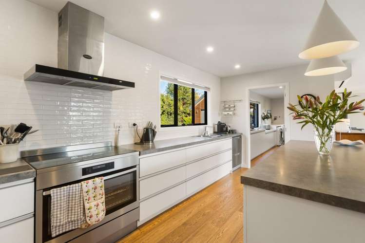 10 Hidden Hills Drive Wanaka_11