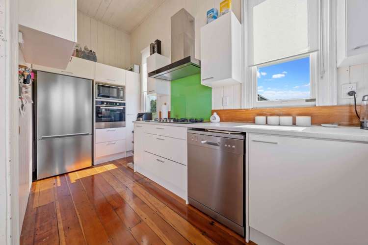 38 Hunter Road Taupaki_11