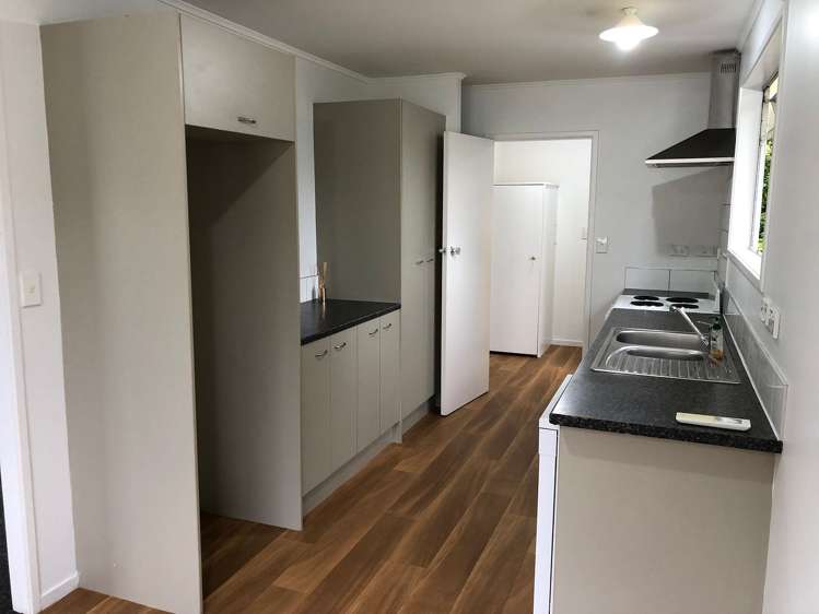 42 Pisces Road Glen Eden_14