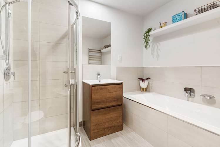 7 Observation Green Hobsonville_13