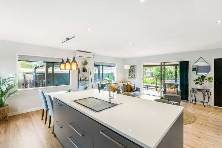 1 Mayer Place Ranui_9