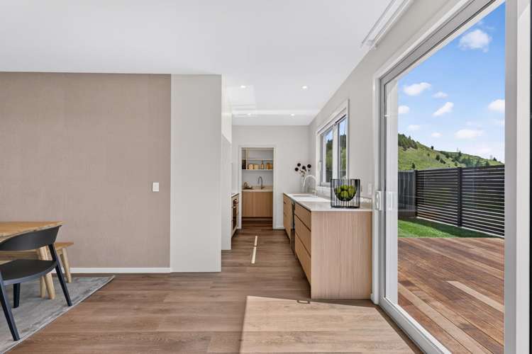 1/11 West Place Greenmeadows_7