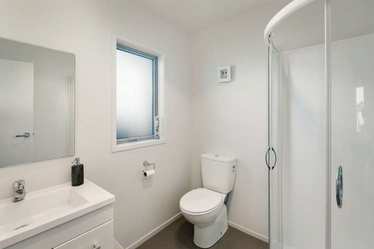 18 Surfers Avenue Waihi Beach_11