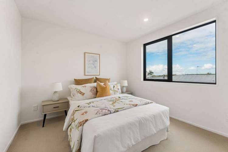 Lot 2/43 Bruce Road Glenfield_13