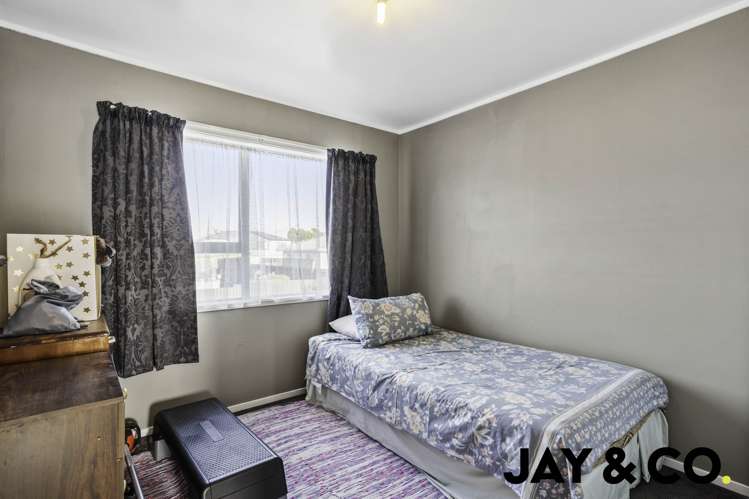 10 Gambare Place Wattle Downs_8