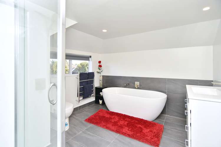 225 Main North Road Redwood_14