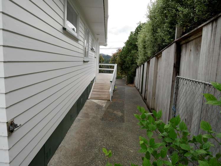 1 Boundary Road Tikipunga_17