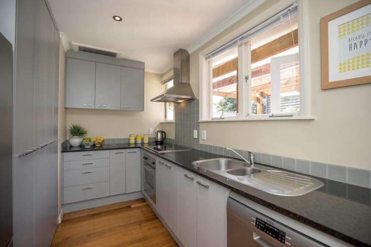 53 Caen Road Panmure_13