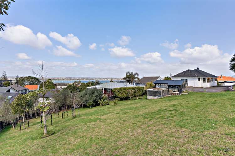 16 Inglewood Street Wai O Taiki Bay_12