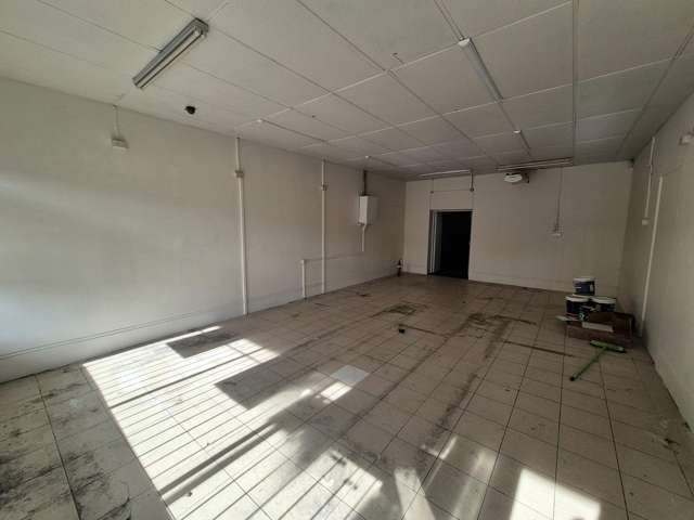 266 West Coast Road Glen Eden_3