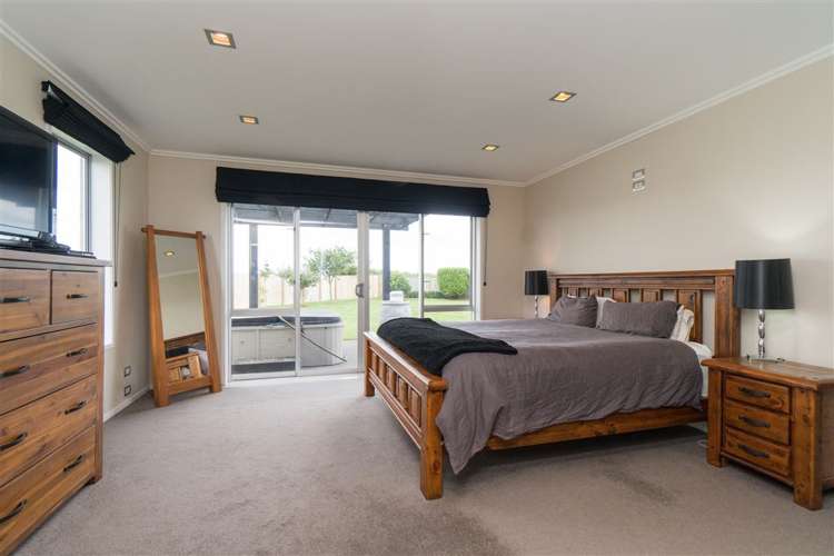 7 Kingsford-Smith Drive Hawera_24