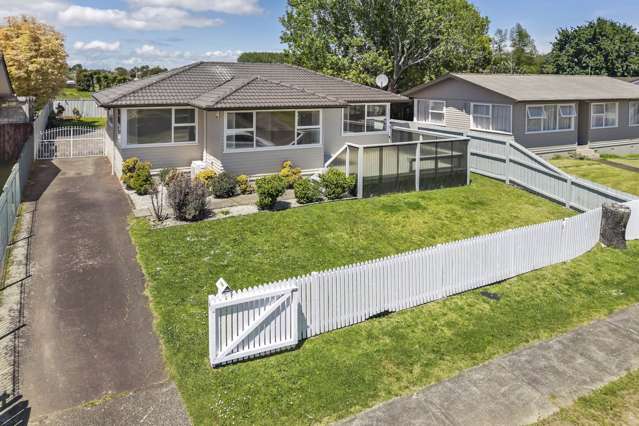 6 Coptic Place Mangere East_2