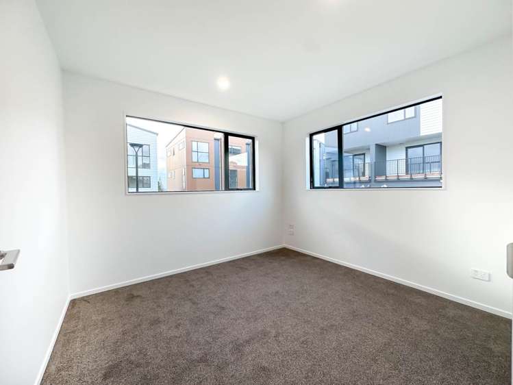 7 Raupeti Lane Henderson_7