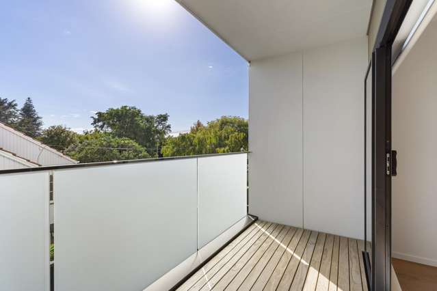 4/21 Erima Avenue Point England_4