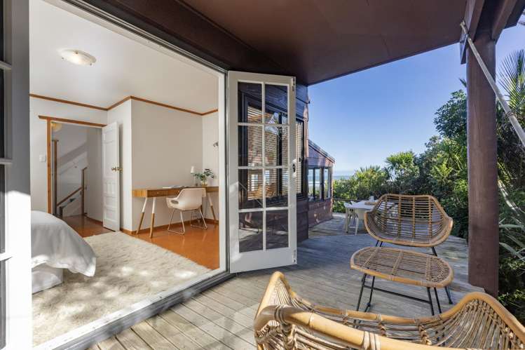 101b Garden Road Piha_12