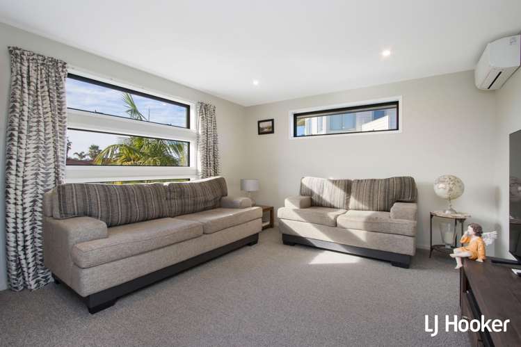 19 Athenree Heights Athenree_14