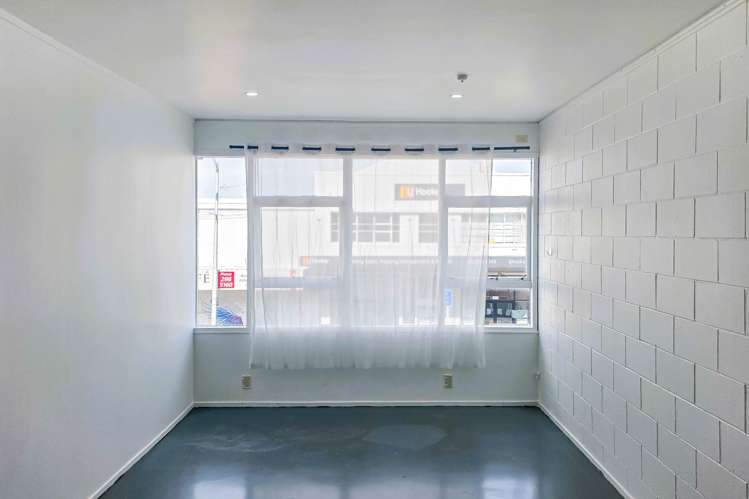 Level 1/28 Broadway Papakura_8
