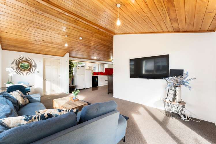 4194B Great North Road Glendene_2