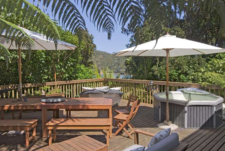 179 Shoal Bay Road Great Barrier Island_5