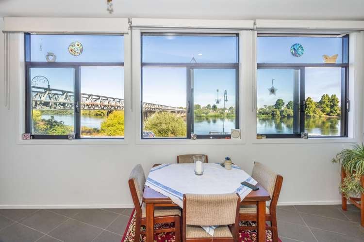 1/8 Venna Fry Lane Huntly_5