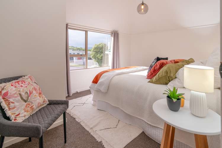 138 Akaroa Drive Maupuia_12