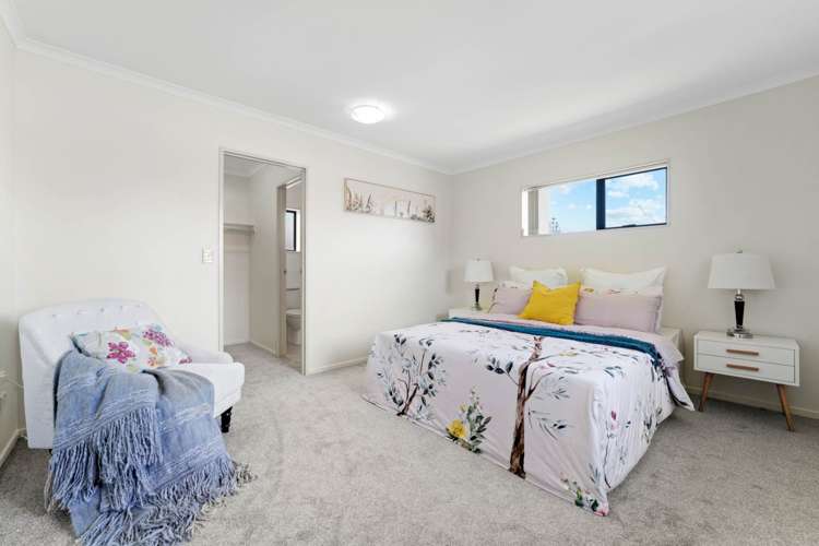 6 Peng Place Mangere Bridge_11