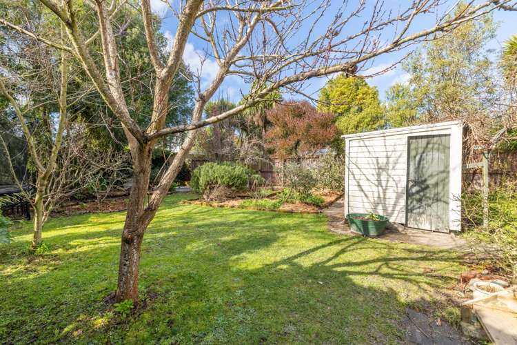 14 Wilding Street Saint Martins_17