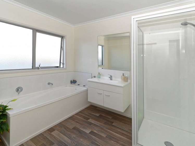 9 Sinead Court Grandview Heights_14