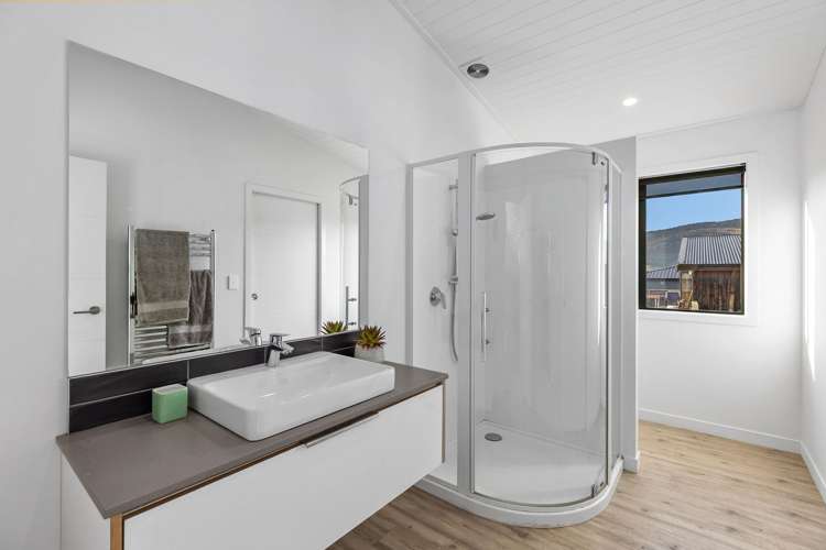 8 Anreca Lane Wanaka_12