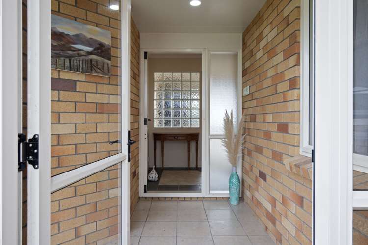 83 Riverside Drive Waiuku_6