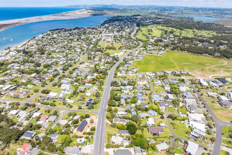 321 Molesworth Drive Mangawhai Heads_32