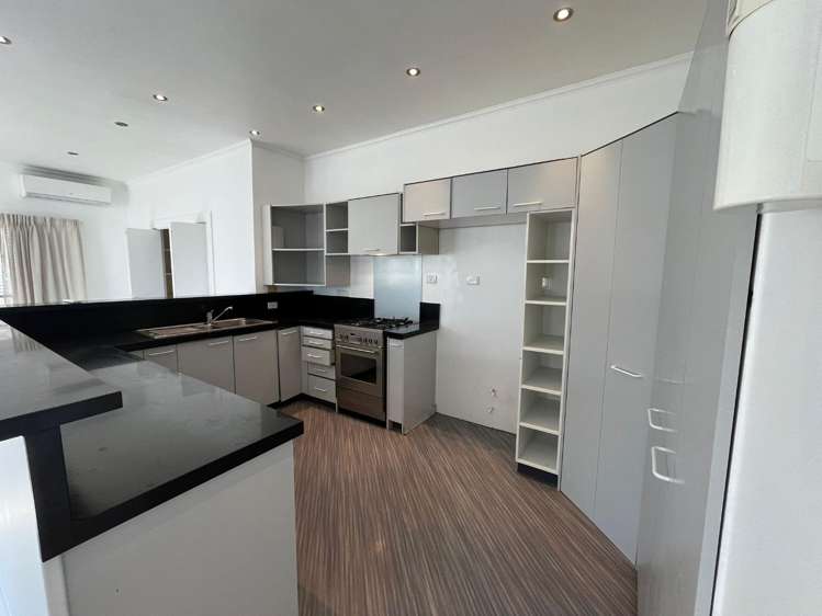 198 Whitney Street 1644_3