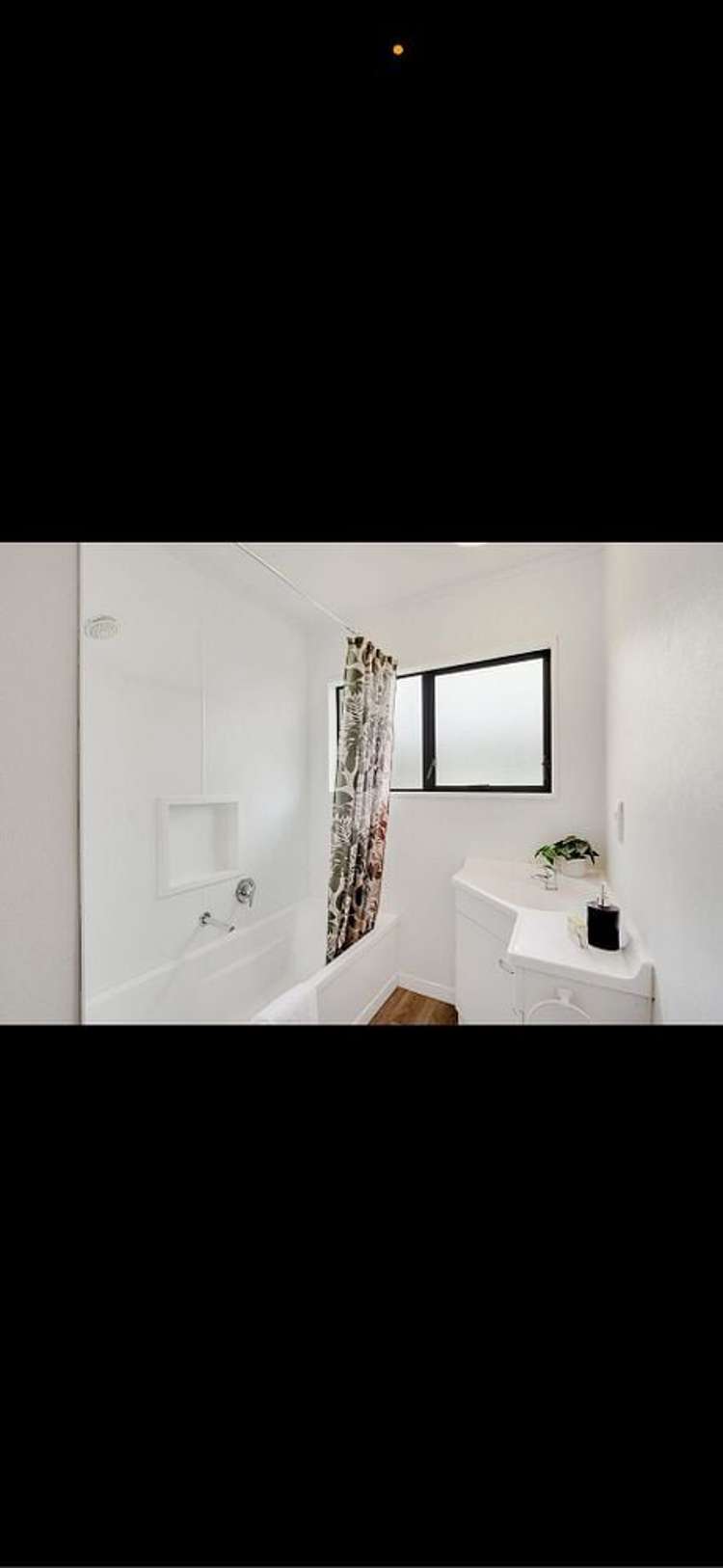 76A Kahikatea Drive Melville_8