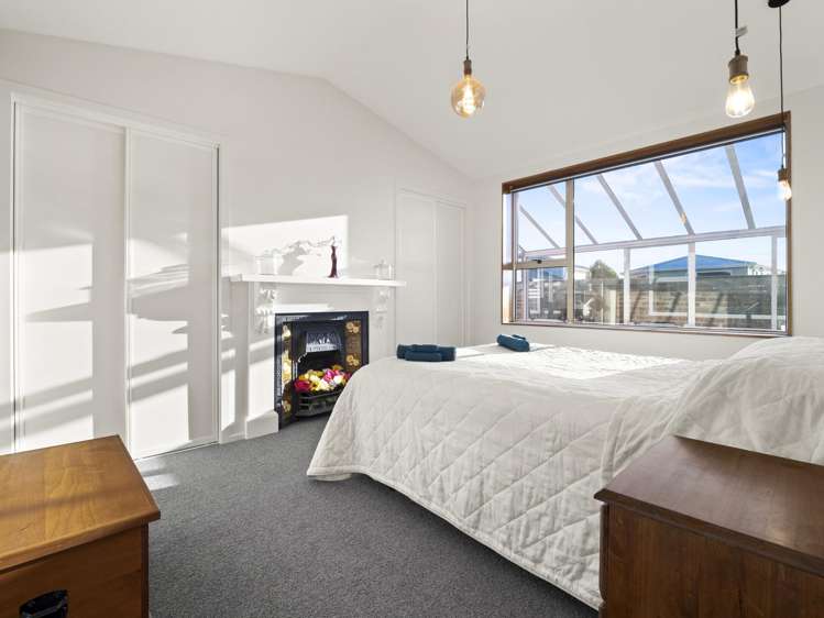 11 Rata Street Kaka Point_17