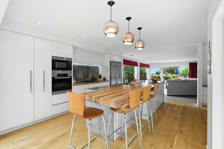 7 Barton Street East Blockhouse Bay_15