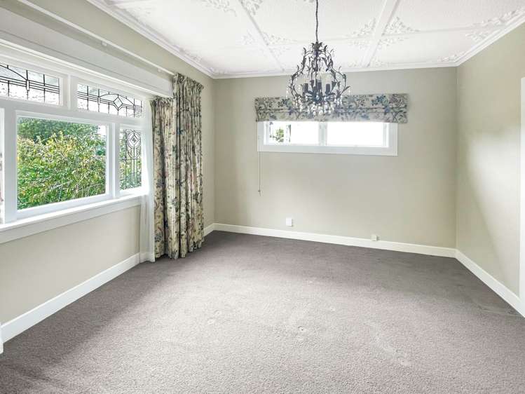 1 Fairholme Avenue Epsom_7